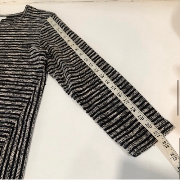 j.jill knit black & white stripes long sleeves sweatshirt - Picture 10 of 16